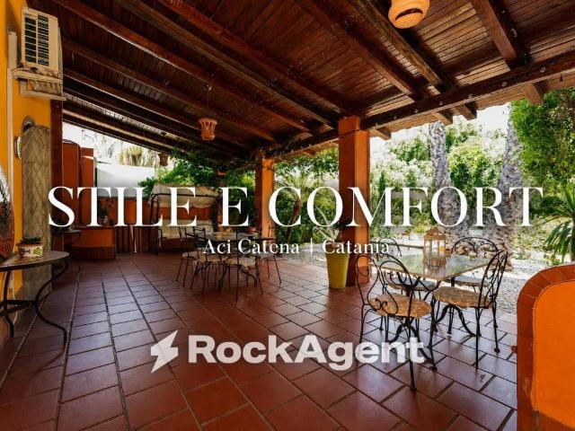 Villa Indipendente in vendita a Aci Catena, Sicilia