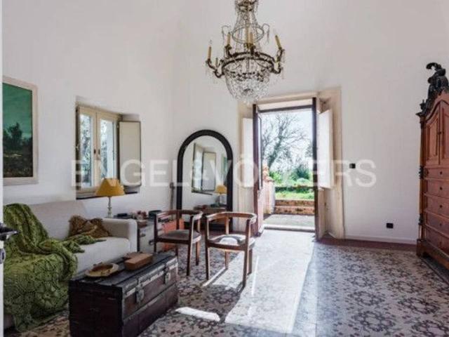 Villa Indipendente in vendita a Aci Sant'antonio, Sicilia