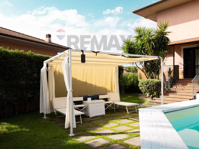 Villa Indipendente in vendita a Spoto, Aci Sant'Antonio