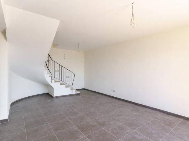 Villa Indipendente in vendita a Aci Sant'antonio, Sicilia