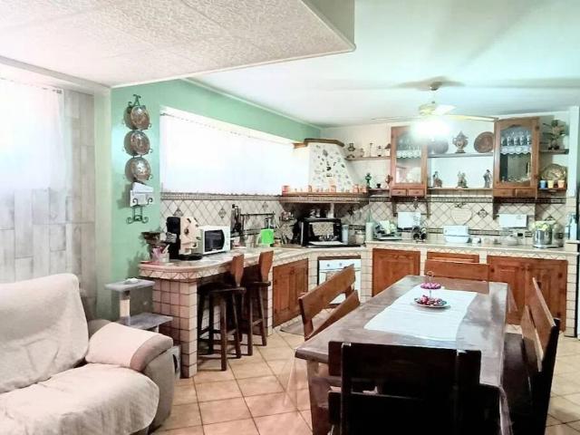 Villa Indipendente in vendita a Loreto, Acireale