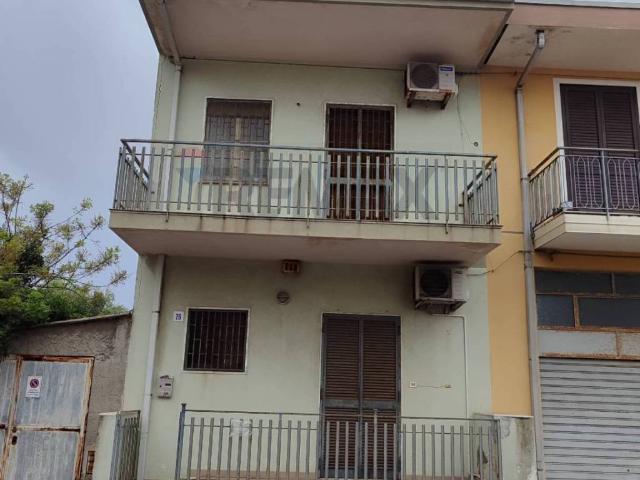 Villa Indipendente in vendita a Acireale, Sicilia