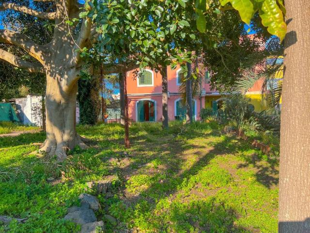 Villa Indipendente in vendita a Santa Maria Ammalati, Acireale