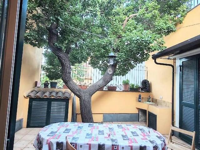 Villa Indipendente in vendita a Guardia, Acireale