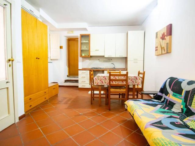 Villa Indipendente in vendita a Santa Caterina, Acireale