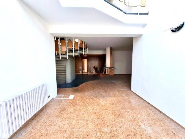 Villa Indipendente in vendita a Sciarelle, Acireale