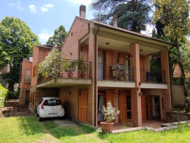 Villa Indipendente in vendita a Acquapendente, Lazio