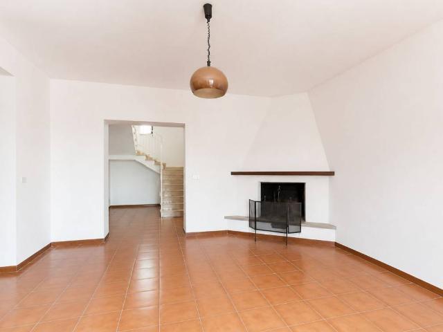 Villa Indipendente in vendita a Acquapendente, Viterbo