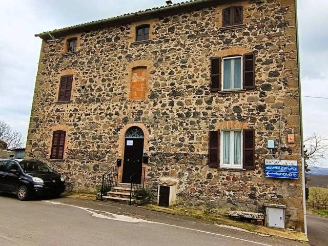 Villa Indipendente in vendita a Acquapendente, Lazio
