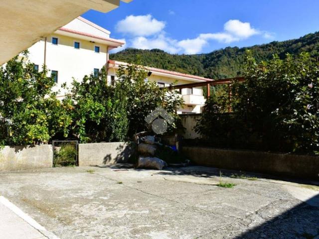 Villa Indipendente in vendita a Calabria, Cosenza