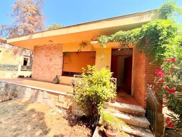 Villa Indipendente in vendita a Puglia, Bari