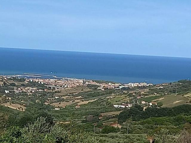 Villa Indipendente in vendita a Marche, Ascoli Piceno