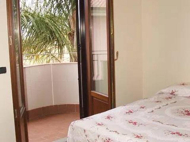 Villa Indipendente in vendita a Oliveto, Acquedolci