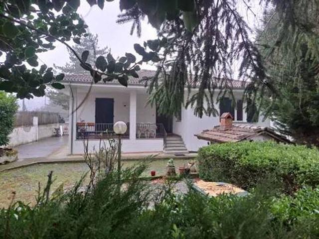 Villa Indipendente in vendita a Piemonte, Alessandria
