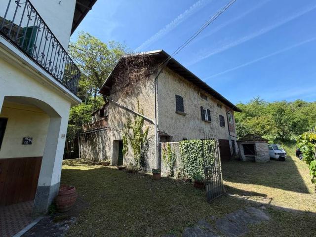 Villa Indipendente in vendita a Piemonte, Alessandria