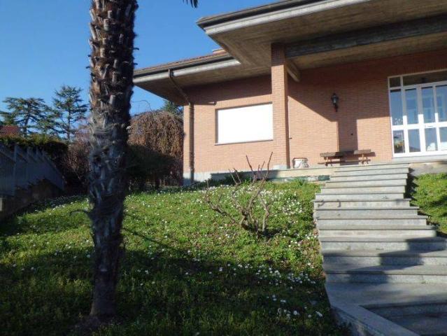Villa Indipendente in vendita a Piemonte, Alessandria