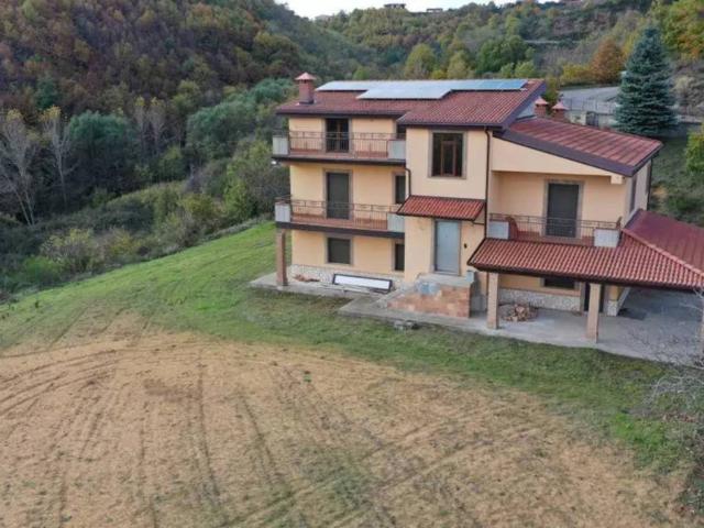Villa Indipendente in vendita a Calabria, Cosenza