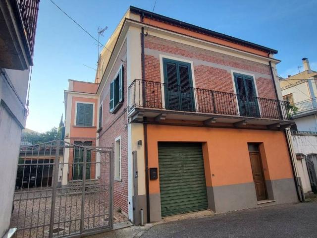 Villa Indipendente in vendita a Calabria, Cosenza