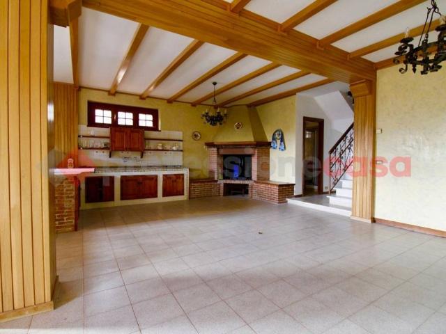 Villa Indipendente in vendita a Acuto, Lazio