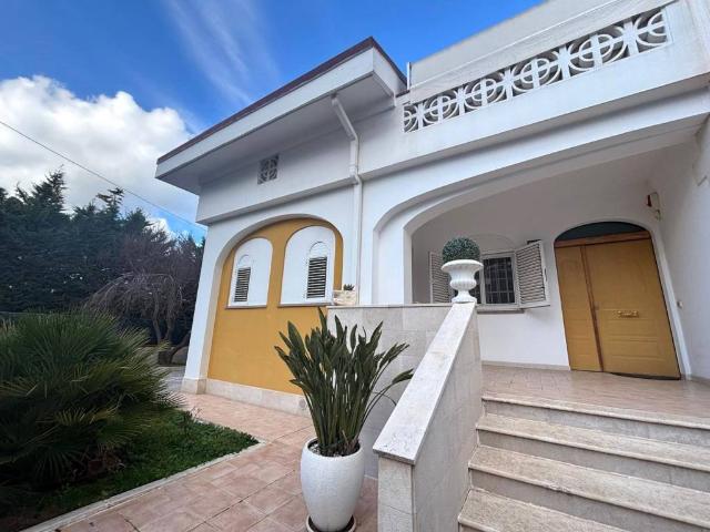 Villa Indipendente in vendita a Puglia, Bari