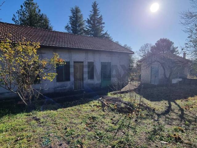 Villa Indipendente in vendita a Adrano, Sicilia