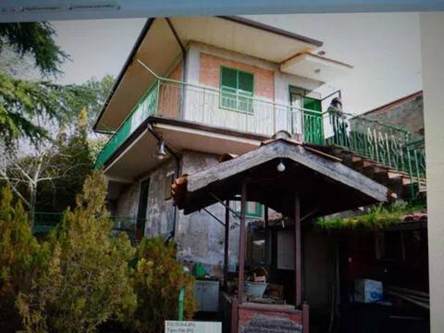 Villa Indipendente in vendita a Adrano, Sicilia