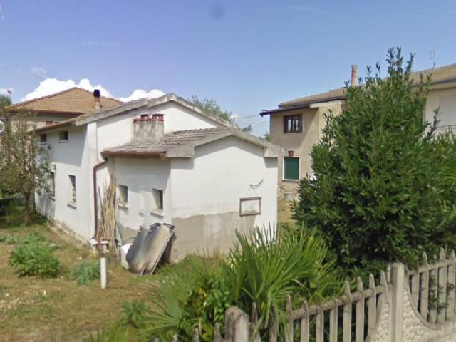 Villa Indipendente in vendita a Adria, Veneto