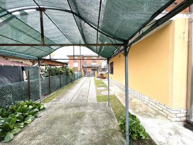 Villa Indipendente in vendita a Borgo Dolomiti, Adria