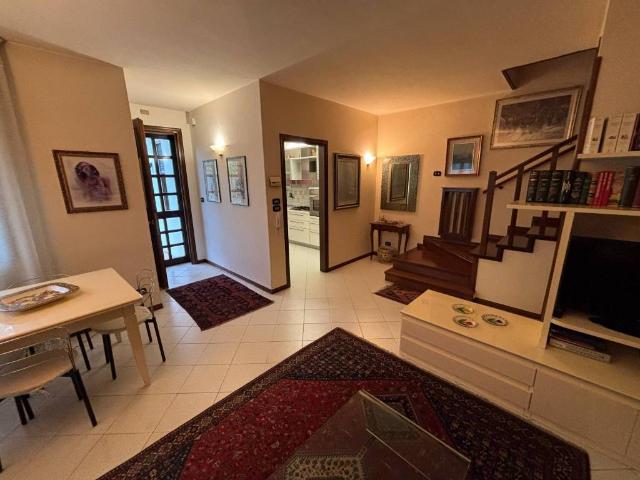 Villa Indipendente in vendita a Borgo Dolomiti, Adria