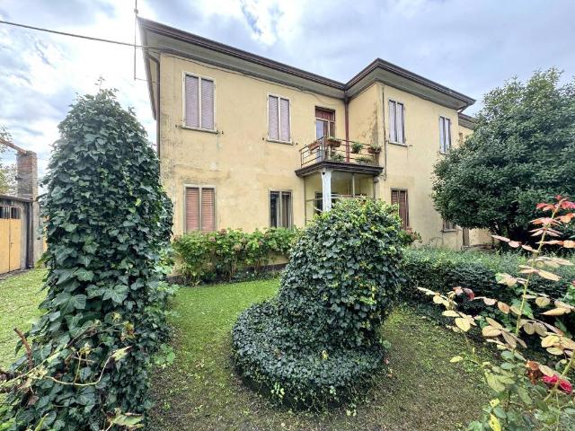 Villa Indipendente in vendita a Adria, Veneto
