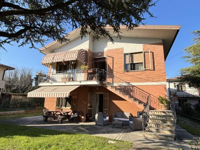 Villa Indipendente in vendita a Borgo Dolomiti, Adria