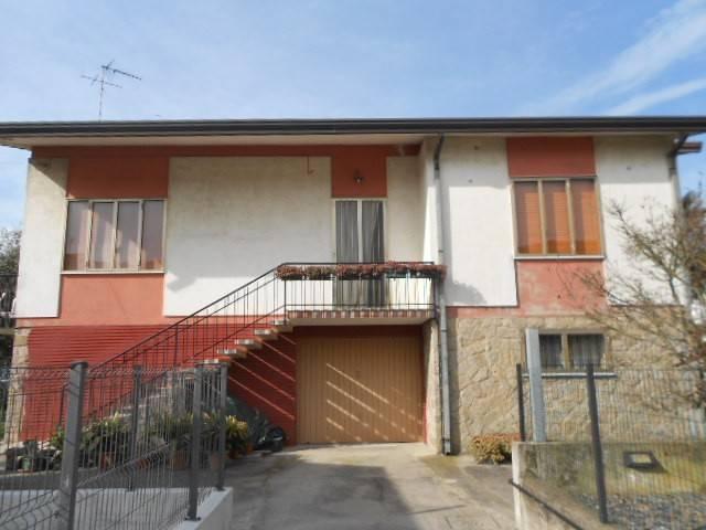 Villa Indipendente in vendita a Borgo Dolomiti, Adria