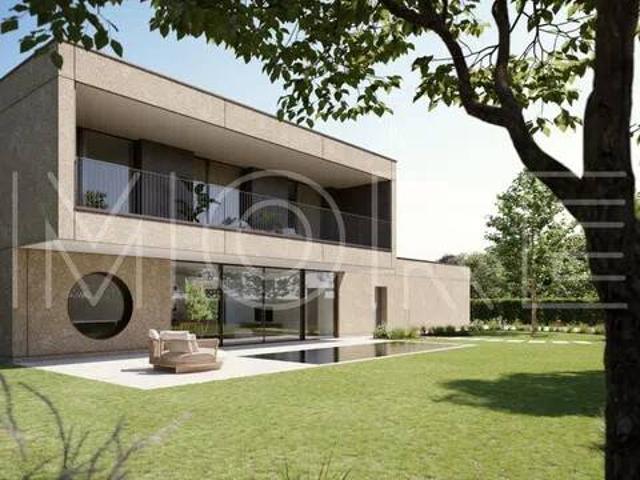 Villa Indipendente in vendita a Adro, Lombardia