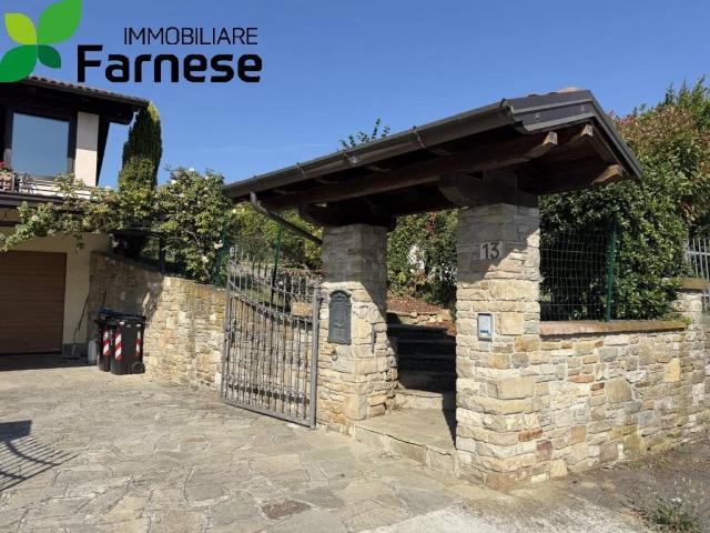 Villa Indipendente in vendita a Misano, Agazzano