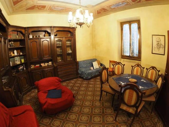 Villa Indipendente in vendita a Agliana, Pistoia