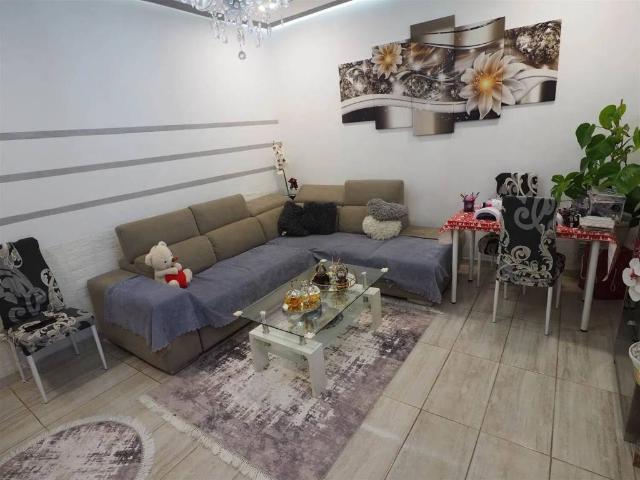 Villa Indipendente in vendita a Agliana, Pistoia