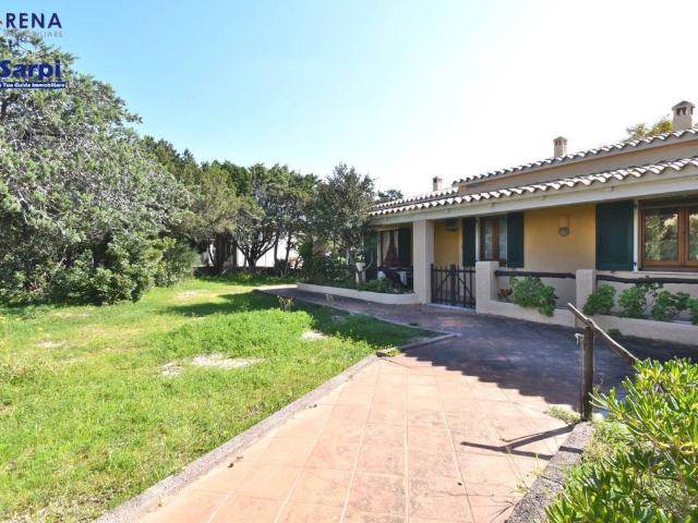 Villa Indipendente in vendita a Residenza dell'Aquila, Aglientu