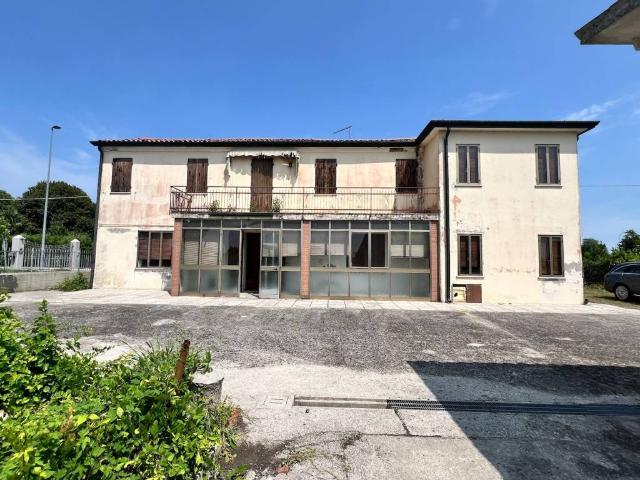Villa Indipendente in vendita a Cona, Veneto