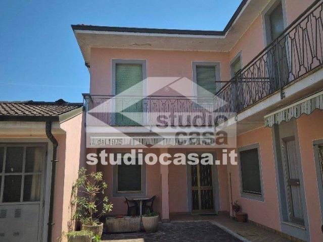 Villa Indipendente in vendita a Agnadello, Lombardia