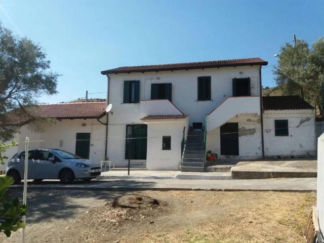 Villa Indipendente in vendita a Calabria, Reggio Calabria