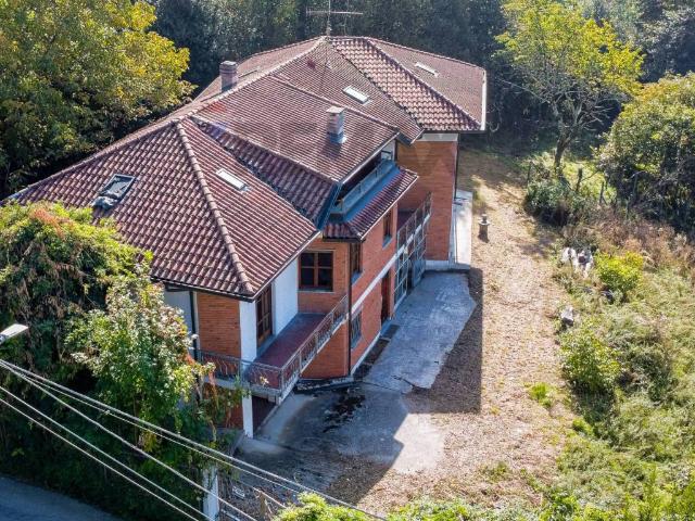 Villa Indipendente in vendita a Vignone, Agra