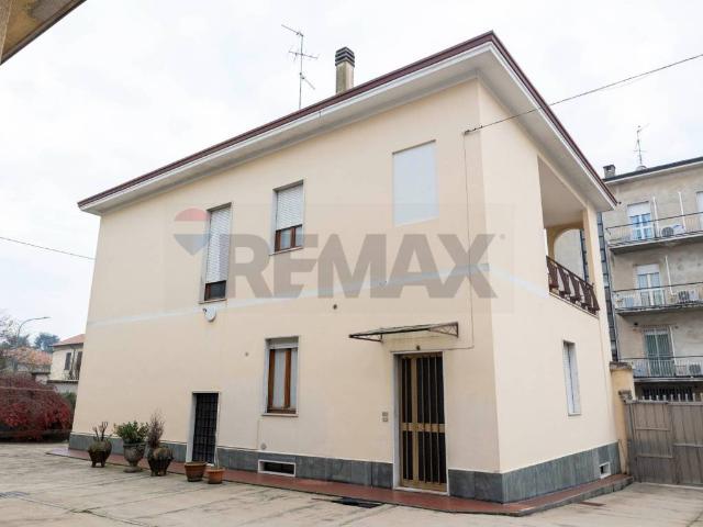 Villa Indipendente in vendita a Agrate Brianza, Lombardia