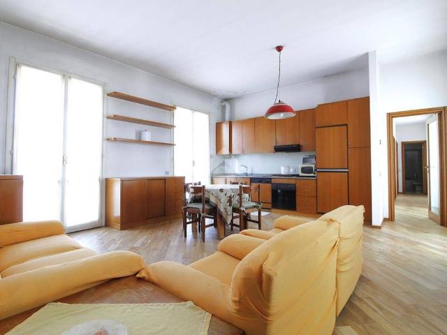 Villa Indipendente in vendita a Agrate Brianza, Lombardia