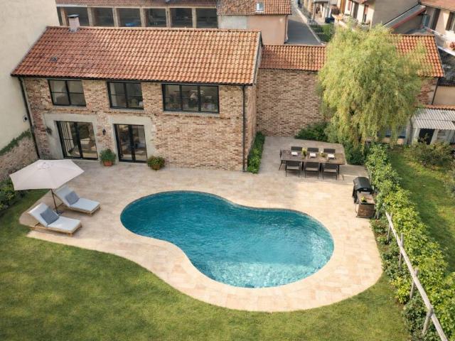 Villa Indipendente in vendita a Agrate Brianza, Lombardia