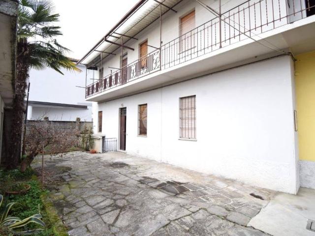 Villa Indipendente in vendita a Agrate Brianza, Lombardia