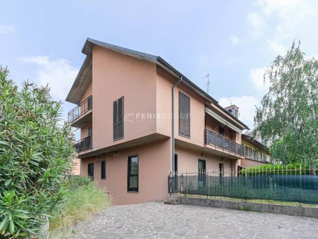 Villa Indipendente in vendita a Agrate Brianza, Lombardia