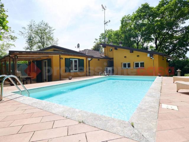 Villa Indipendente in vendita a Piemonte, Novara
