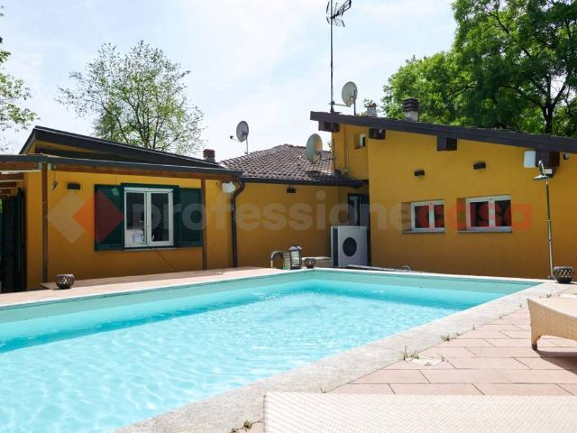 Villa Indipendente in vendita a Piemonte, Novara