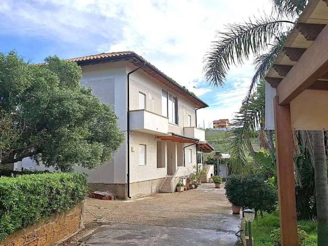 Villa Indipendente in vendita a Agrigento