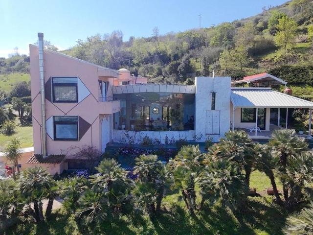 Villa Indipendente in vendita a Agropoli, Campania